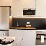アパート Monaco - Entire Floor With Parking *