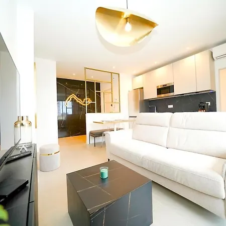 Monaco - Entire Top Floor With Terrace And Garage Apartment Beausoleil