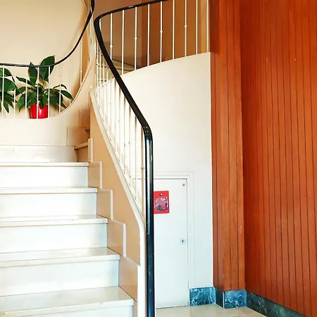 شقة Monaco - Entire Floor With Terrace And Garage بوزولي